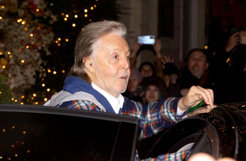 Paul McCartney i-a cerut Guvernului britanic să îi protejeze pe artişti de inteligenţa artificială