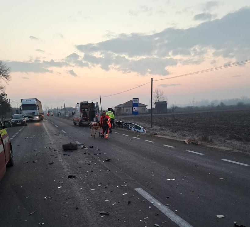 Tragedie rutieră în Mehedinți 18938028