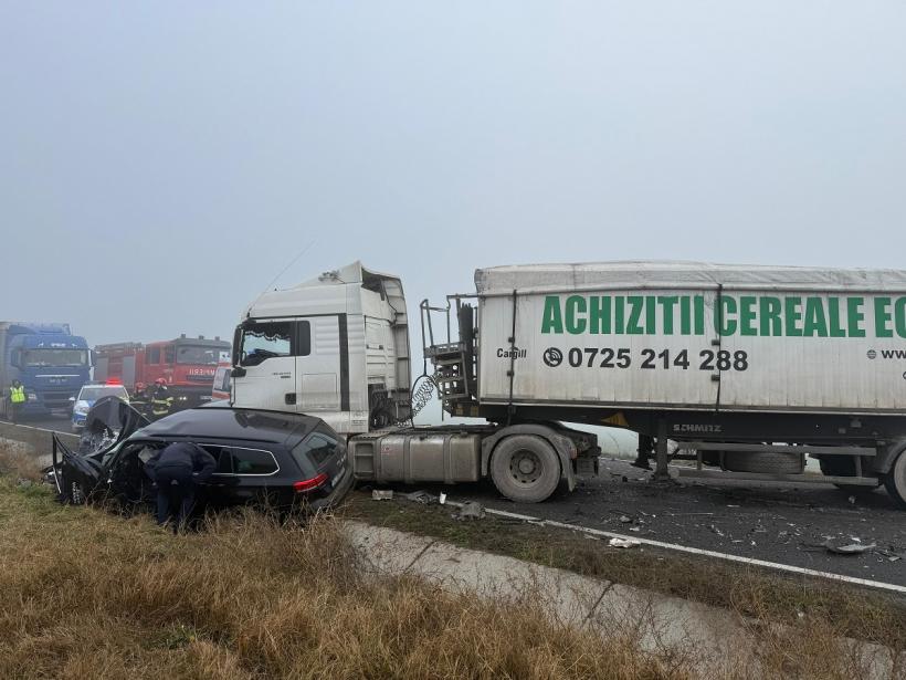 Accident cumplit în județul Tulcea 18938232