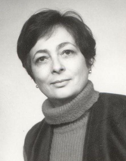 Ioana Em. Petrescu, mintea sclipitoare a Literelor clujene. Culisele celor mai bune cărți despre Eminescu 18938326