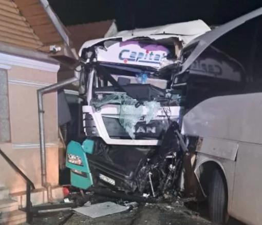 Sibiu: Șase dintre victimele accidentului de pe DN1 au fost externate