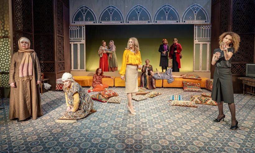 Premieră pe țară la Teatru³ – „Adăpostul femeilor” de Tuncer Cücenoğlu, în regia Irinei Popescu-Boieru 18938800