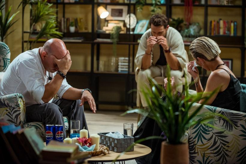 Diseară, la Power Couple, într-o probă istorică, emoțiile ating cele mai înalte cote: bărbații vor trebui să se gândească la momentele dificile din relație și să spună ”Îmi pare rău” 18939041