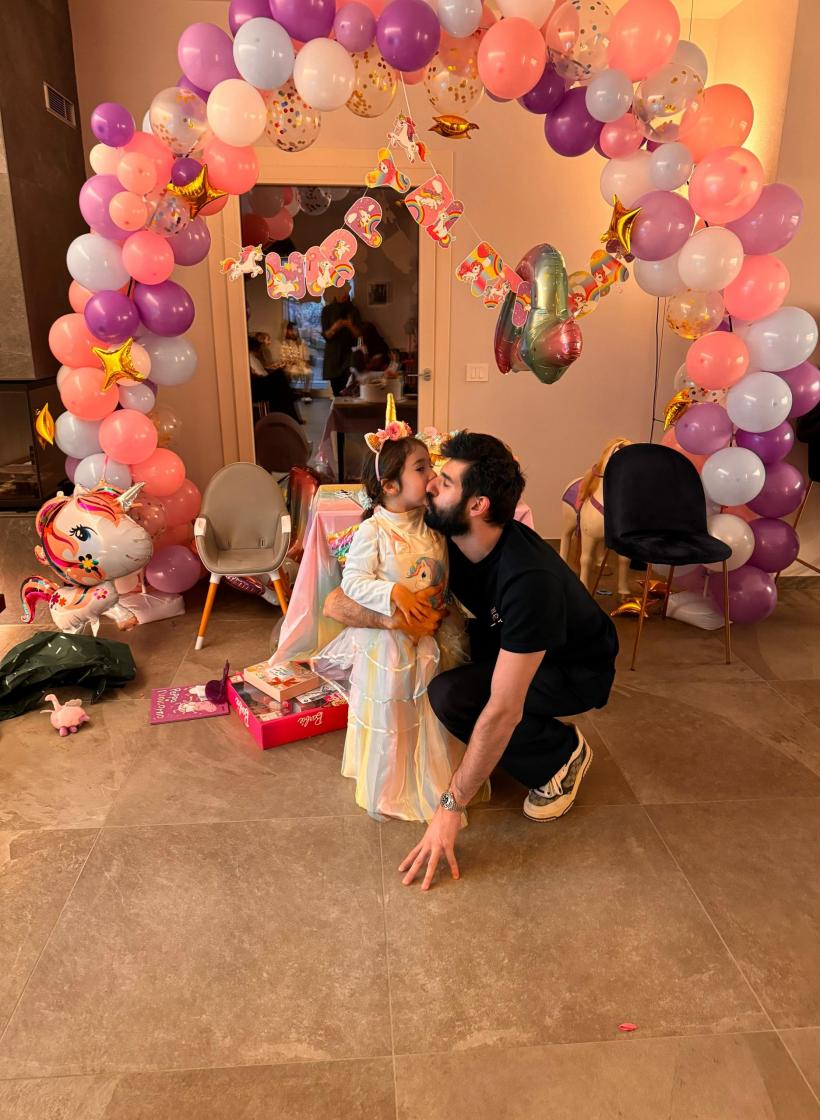 Cum a sărbătorit Chef Richard Abou Zaki ziua fiicei sale: ”Am avut două aniversări pentru această zi specială. Voi încerca mereu să fac tot ce pot pentru ca ea să fie fericită” 18939190