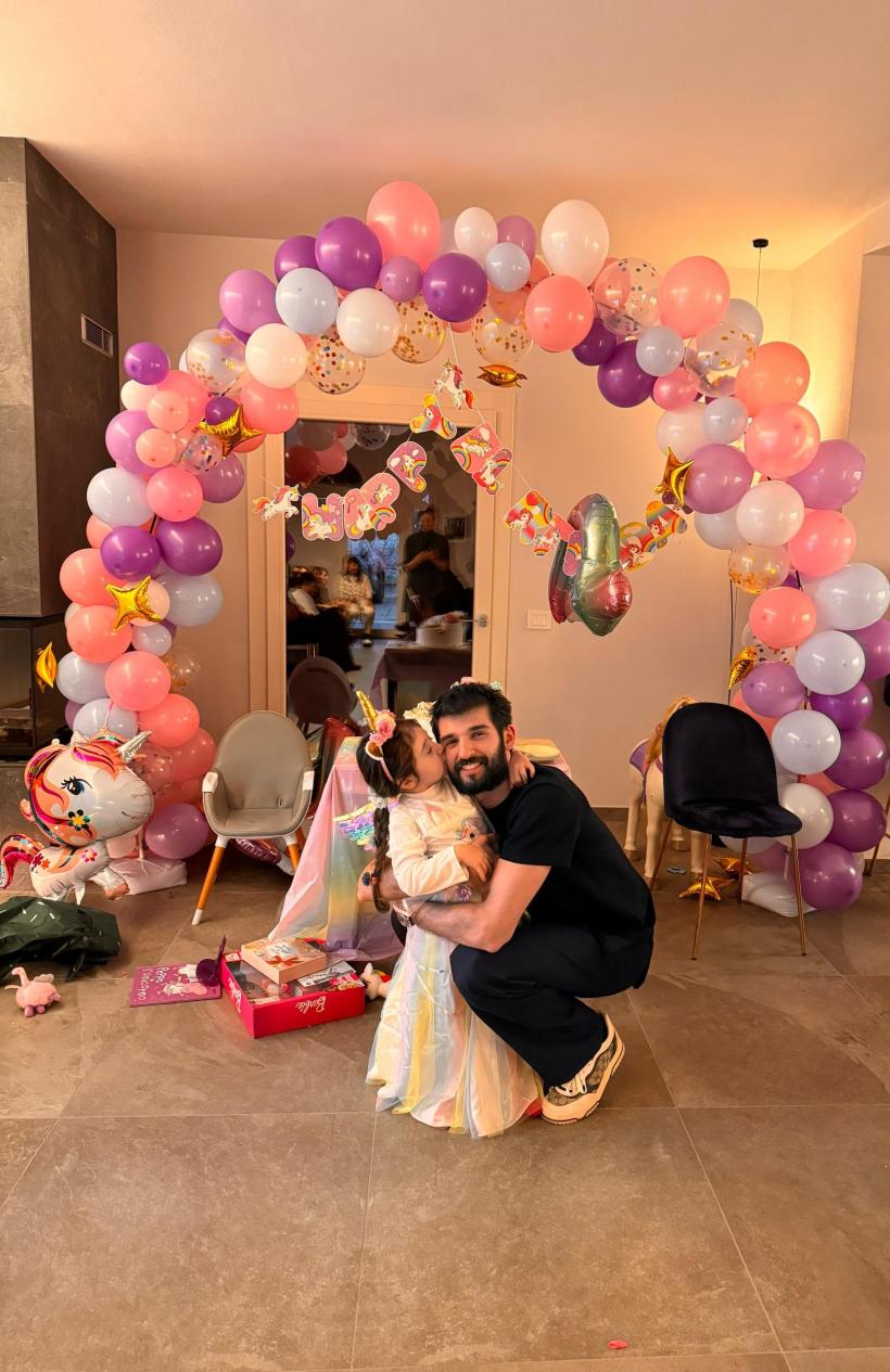 Cum a sărbătorit Chef Richard Abou Zaki ziua fiicei sale: ”Am avut două aniversări pentru această zi specială. Voi încerca mereu să fac tot ce pot pentru ca ea să fie fericită” 18939191