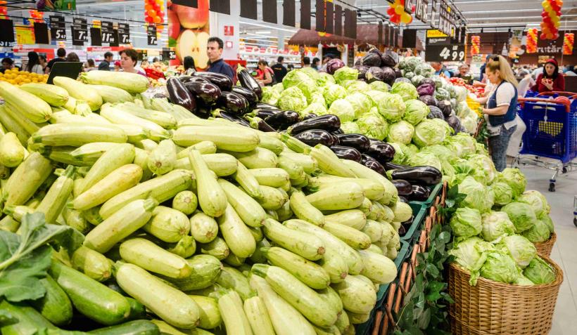 Vine Prima butelie! Ministerul Agriculturii seamănă programe, fermierii spun că nu răsare nimic 18939433