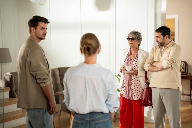 Cele mai noi episoade ale serialului original Ana, Mi-ai fost scrisă în ADN, lider detaşat de audienţă, pe toate categoriile de public 18939777