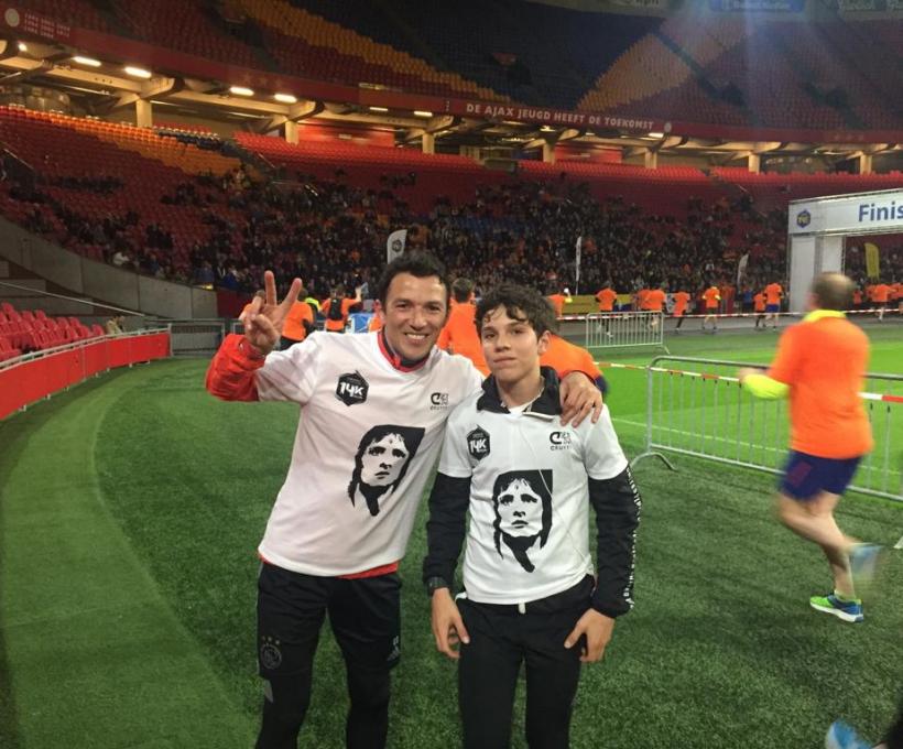 Eric Ogăraru, fiul fotbalistului George Ogăraru vine duminică la X Factor: „Am cântat şi pe stradă!” 18939730