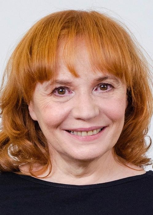 Ana Ciontea vine la Dialoguri fără mască