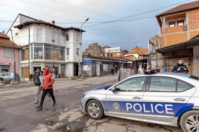 Au început alegerile parlamentare în Kosovo