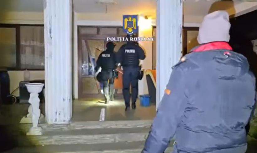 Anchetă extinsă în cazul crimelor din Urziceni: Poliția face razii în patru județe 18940029