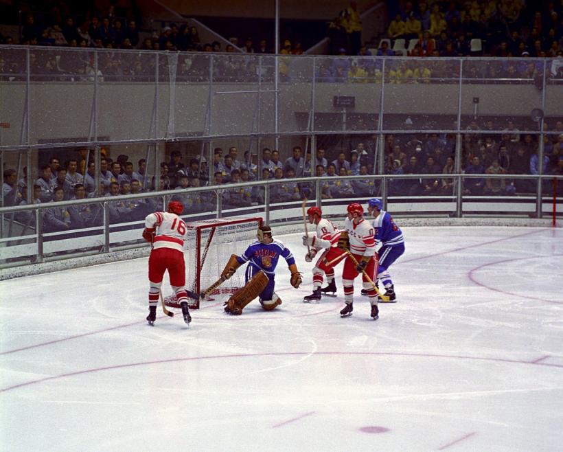 Scandal la Jocurile Asiatice de Iarnă. Doi jucători de hochei au ajuns la spital în urma unei bătăi