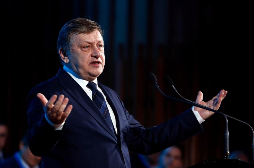 Antonescu, dezvăluiri despre strategia electorală: O să avem TikTok, vor începe deplasările în țară
