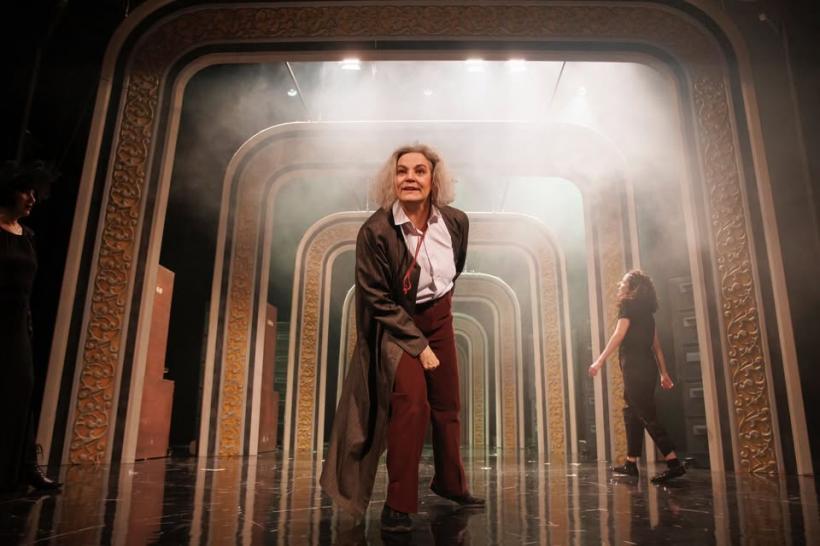 Spectacol sub pază: Jandarmii au asigurat premiera „Neguțătorul din Veneția” la Teatrul Evreiesc, după amenințări cu bombe pe TikTok