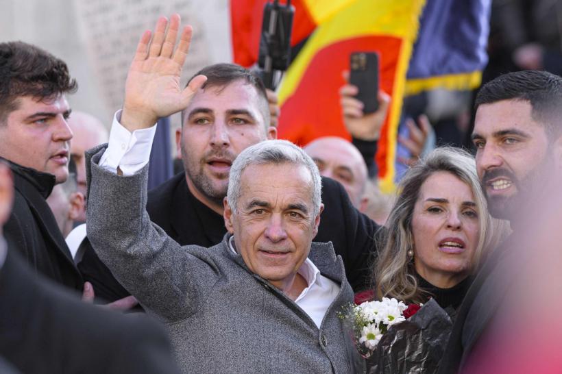 S-a ales praful de retorica „loviturii de stat”: Georgescu validează anularea scrutinului din 2024, candidând în 2025. AUR și POT îi strâng semnăturile 18941096