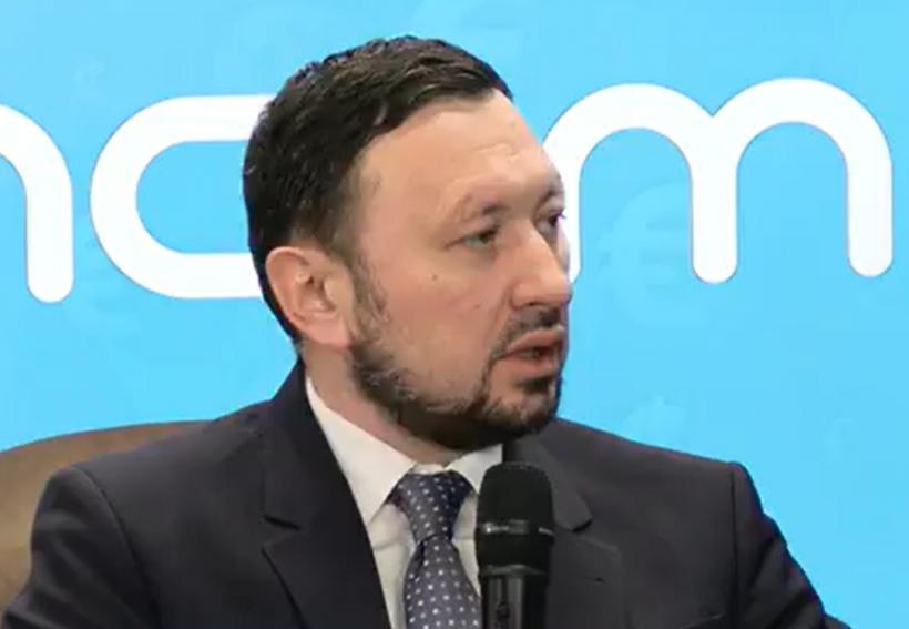 LIVE: A început conferința națională Income Magazine Corporate „Economia Circulară - Inovatie, valoare si strategii pentru viitor” 18942573