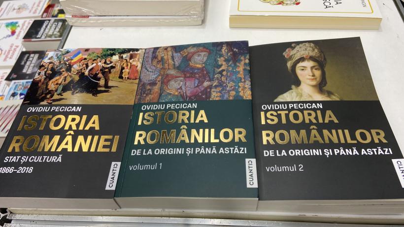 Istorii fără perdea. Ovidiu Pecican: „Nu se schimbă un popor în trei-patru decenii. Istoria lucrează cu durate mai ample” 18941479
