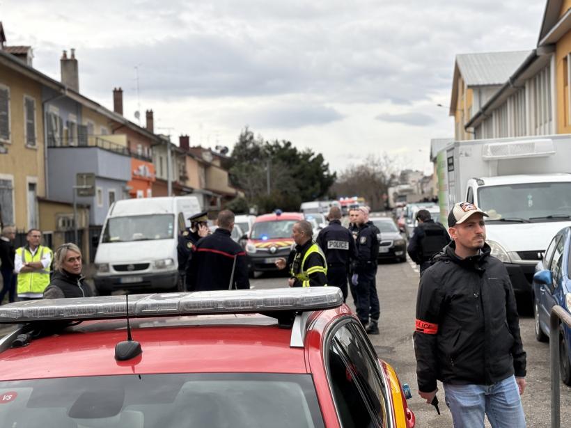 Macron, despre atacul criminal din estul Franței: Este un act de terorism islamist 18941908