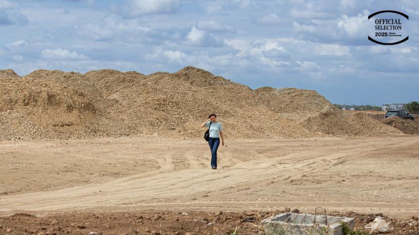 Interior zero, cel de-al doilea film regizat de Eugen Jebeleanu, va avea premiera mondială pe 15 martie la Festivalul Internațional de Film de la Vilnius 18941823