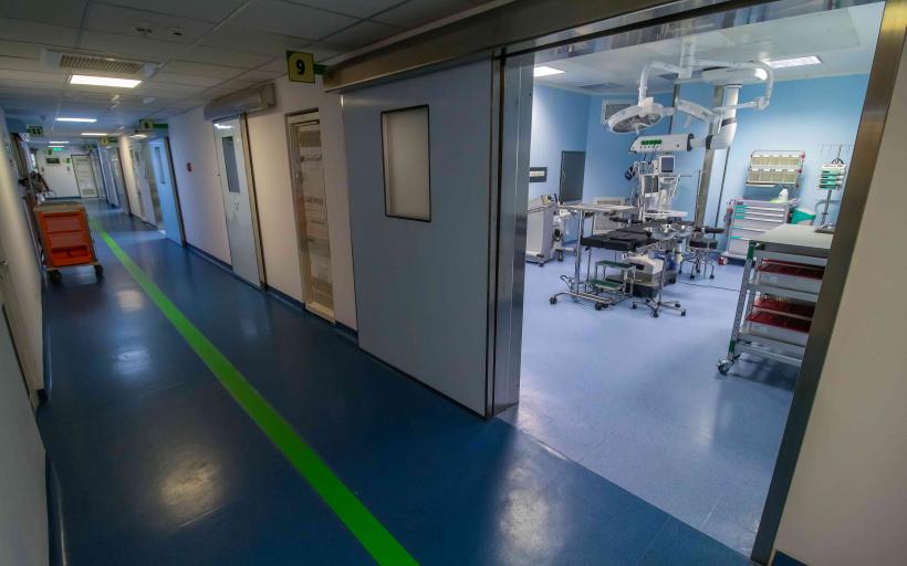 Extinderea majoră a Spitalului Universitar, blocată în hârtii 18942142