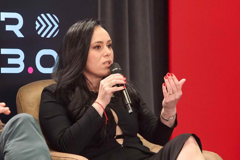 Învățământul aplicat și știința de a utiliza „sculele” digitale, ingredientele pentru noua forță de muncă înalt calificată 18942331