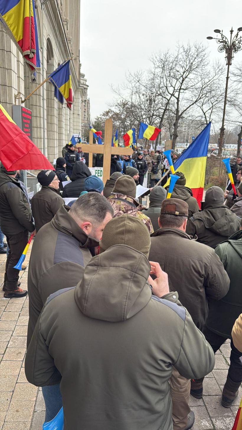 Războiul dintre pădurari și ministrul Mediului se mută la București 18942338