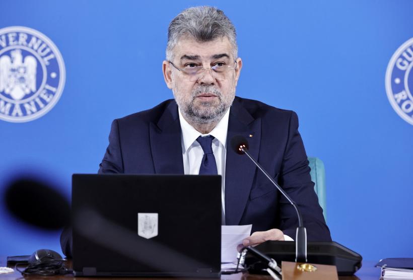 Funcționarii, scandalizați de „curățenia” în stil Musk. De ce premierul nu poate „tăia cu drujba” posturile vacante?