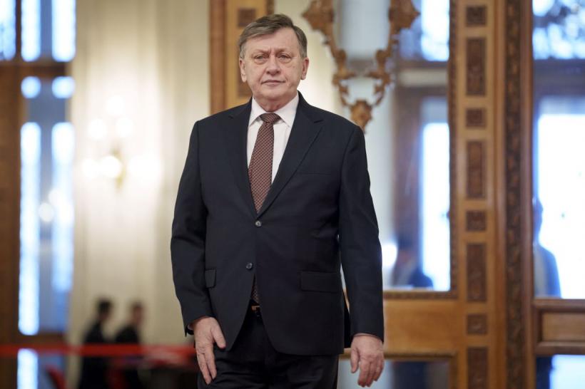 Antonescu, ironic la adresa lui Ponta: A spus neadevăruri grave. Îl lasă memoria, deși pare în floarea vârstei