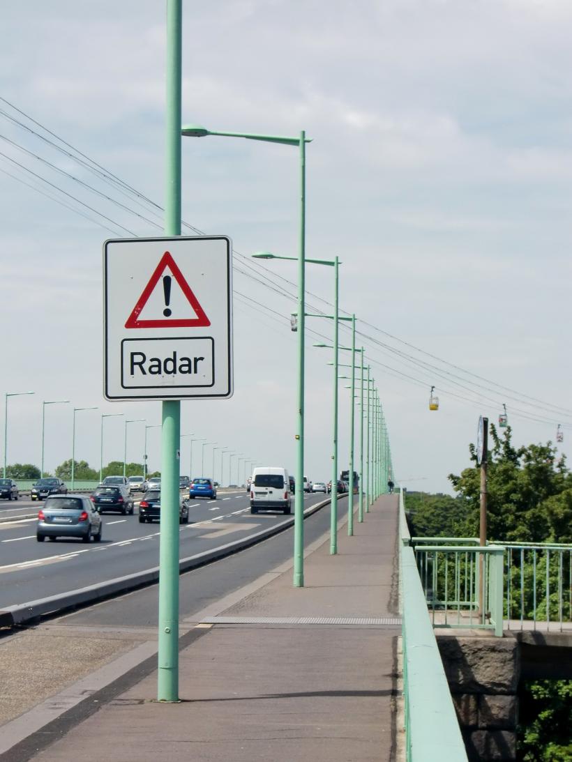 Atenție șoferi! Ce trebuie să știți despre radarele inteligente