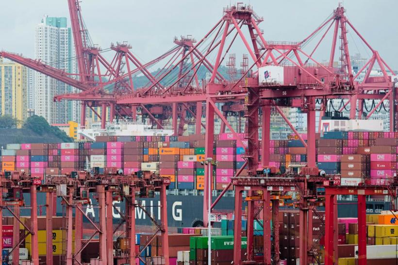 China, mesaj pentru Trump: Dacă SUA își dorește un război, fie el tarifar, suntem pregătiți să luptăm până la capăt