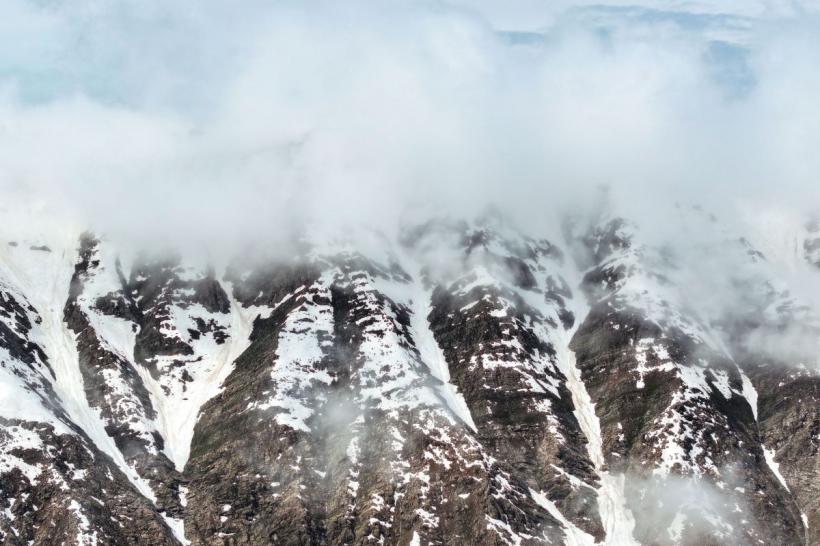 Trei schiori, prinși într-o avalanșă în apropiere de Anchorage, Alaska: Nu credem că au supraviețuit