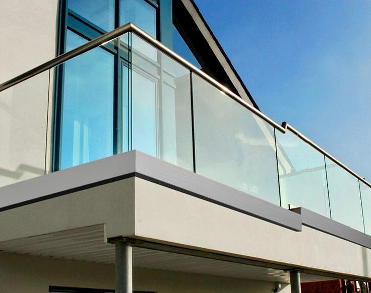Montaj Balustrada Sticla – Soluția Modernă pentru Siguranță și Design interior