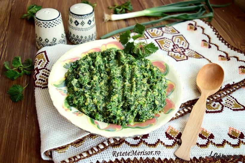 Scumpiri aberante. Cu cât se vând urzicile în piețele agroalimentare