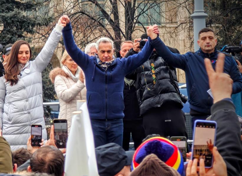 „Rețeaua trădătorilor”, prinsă la jumătatea drumului dintre balamuc și lovitură de stat: „Avem binecuvântarea Federației Ruse”