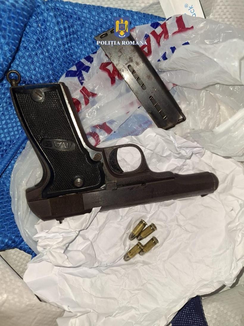 Bărbat din Galați, prins în București cu un pistol letal și gloanțe 18944003