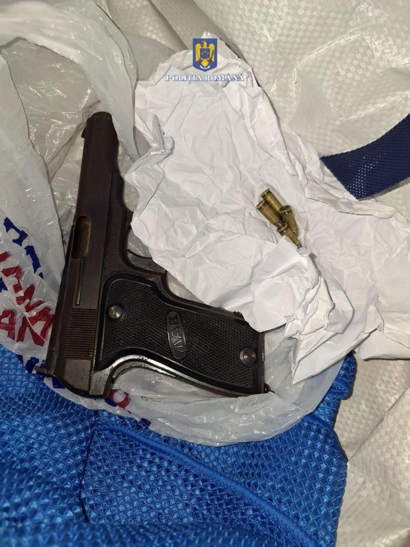Bărbat din Galați, prins în București cu un pistol letal și gloanțe 18944004