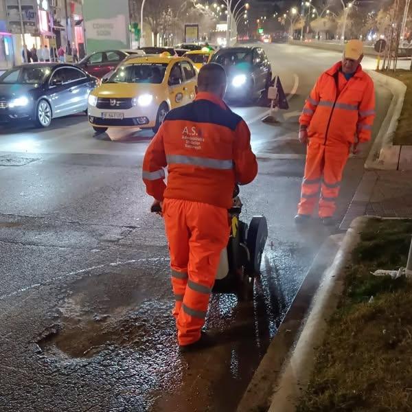 Nicușor Dan: Intervenții de reparare a gropilor de pe străzile din Capitală,apărute în timpul iernii 18944066
