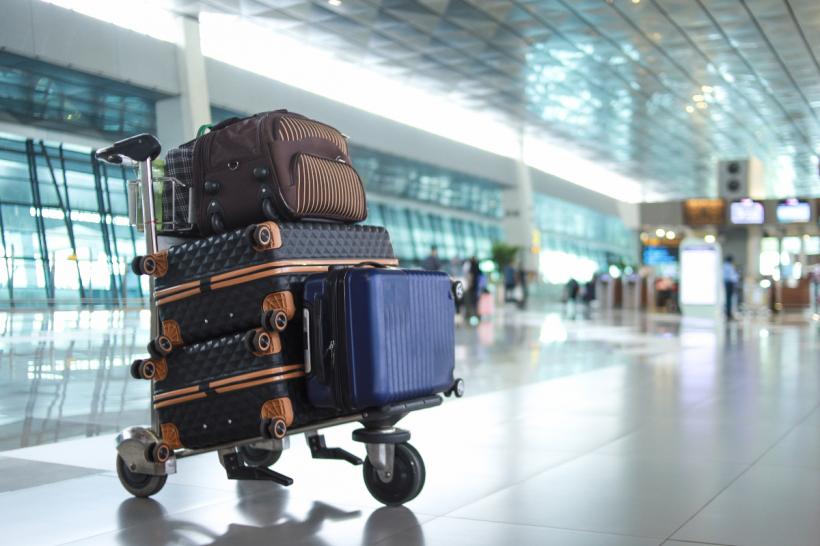 Sute de zboruri anulate în urma grevelor din aeroporturile germane