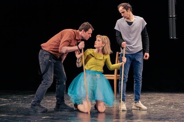 Teatrul de Comedie prezintă premiera spectacolului VISUL UNEI NOPȚI DE VARĂ 18944275