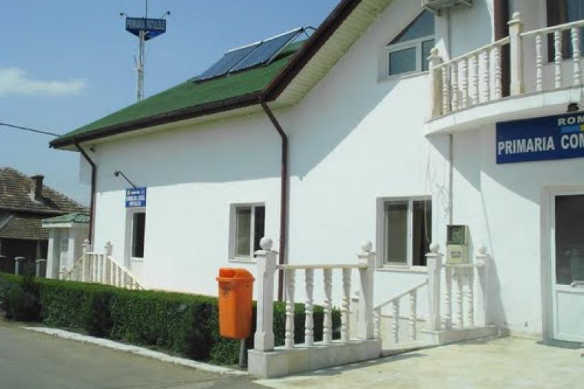 În administrația locală, reforma a murit înainte să înceapă: Guvernul dă liber la angajări  18944441