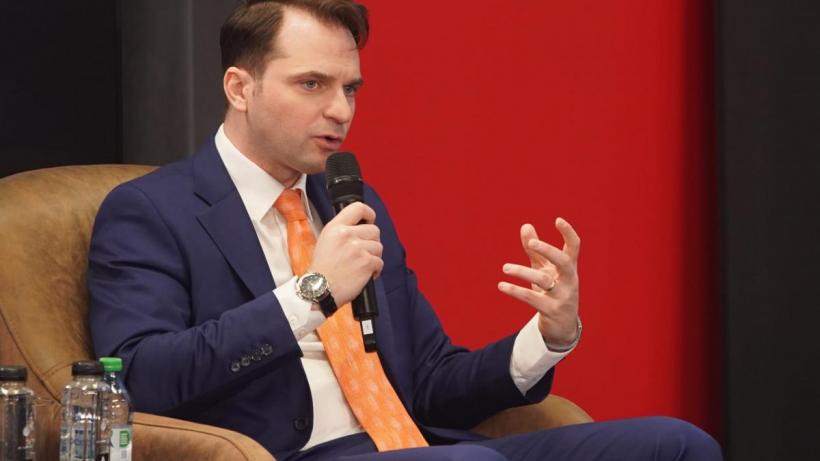 Conferința „RECHARGE THE POWER 2025”: Plafonarea prețurilor, doar o măsură temporară