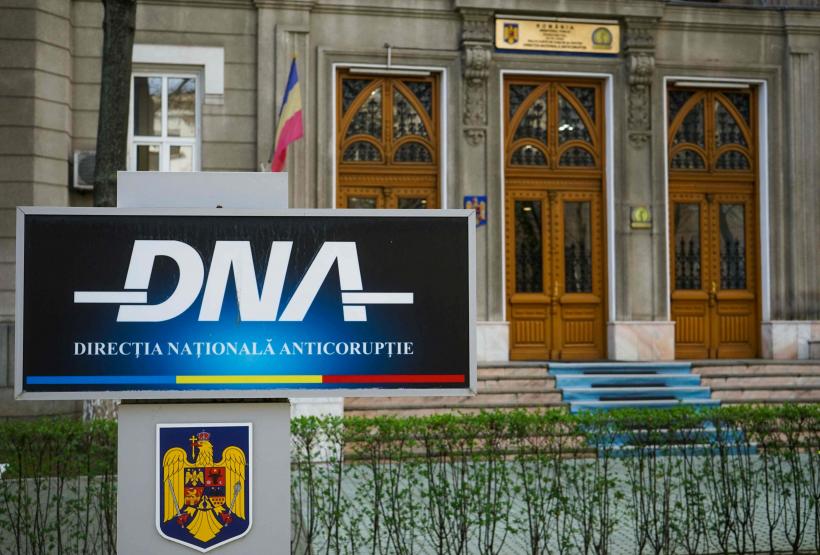 DNA anchetează angajarea fostului procuror Gheorghe Popovici