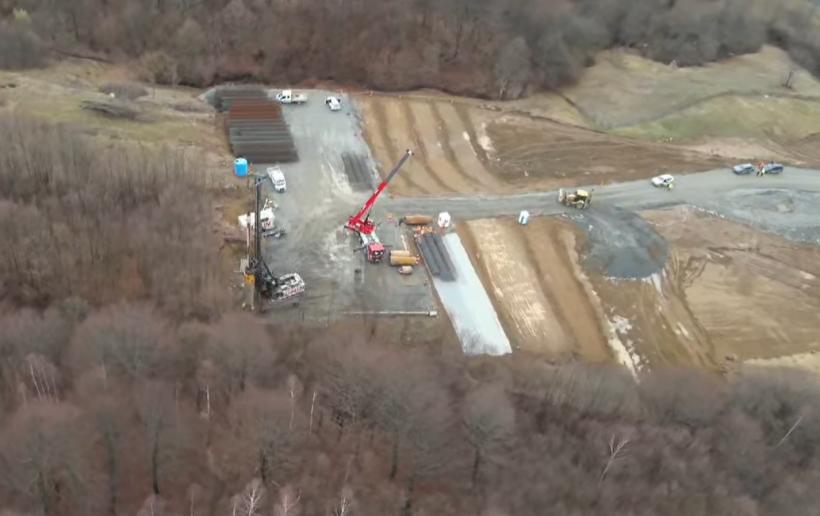 Proiect impresionant: 300 de muncitori lucrează la secțiunea 3 a A1 Sibiu-Pitești 18944985