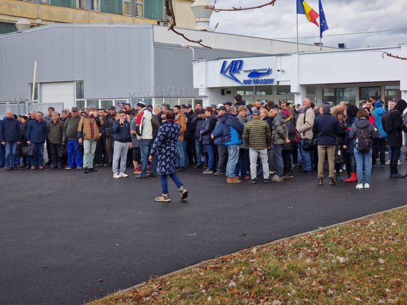 Ordonanța Trenuleț blochează producția de elicoptere românești 18944814