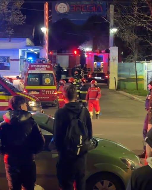 Incendiu la spitalul Obregia din Capitală. Mai multe persoane au fost evacuate 18945592