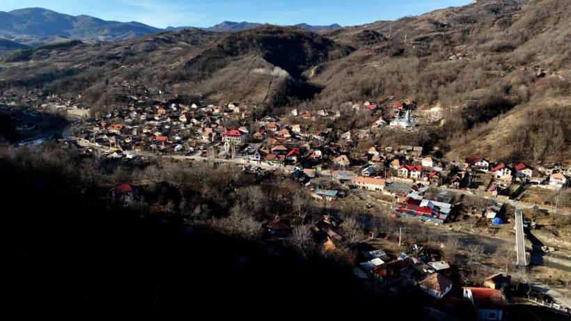 Alege BINE pentru TINE. În fiecare zi. Cum se văd alegerile prezidenţiale la 102 ani: înțelepciunea oamenilor care trăiesc în “Blue zone” de România 18945657