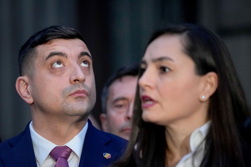CCR respinge contestațiile la candidaturile Anamariei Gavrilă și George Simion