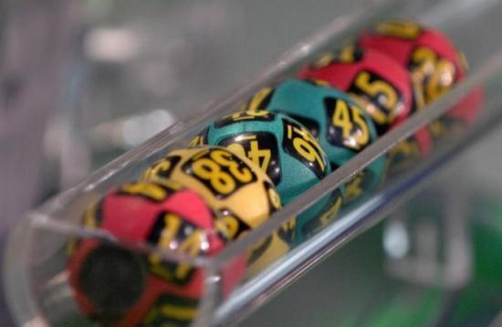 Report de peste 6,39 milioane de euro la Loto 6/49