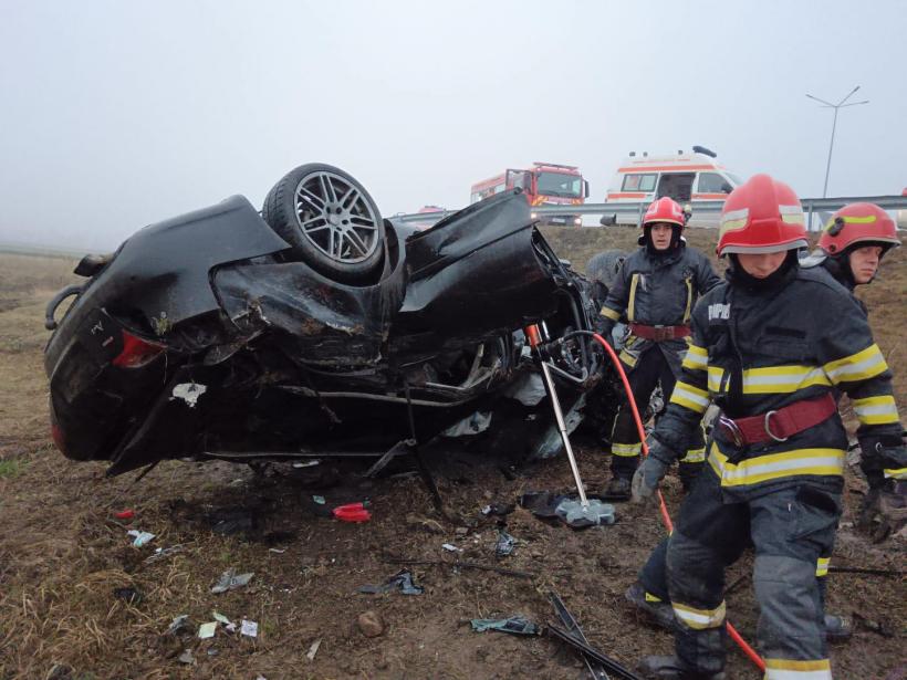 Morman de fiare: Un bărbat a murit după ce s-a răsturnat cu mașina în Rădăuți 18946700