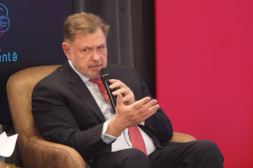 Lipsa informării și mesajele false țin populația departe de vaccinare 18946854